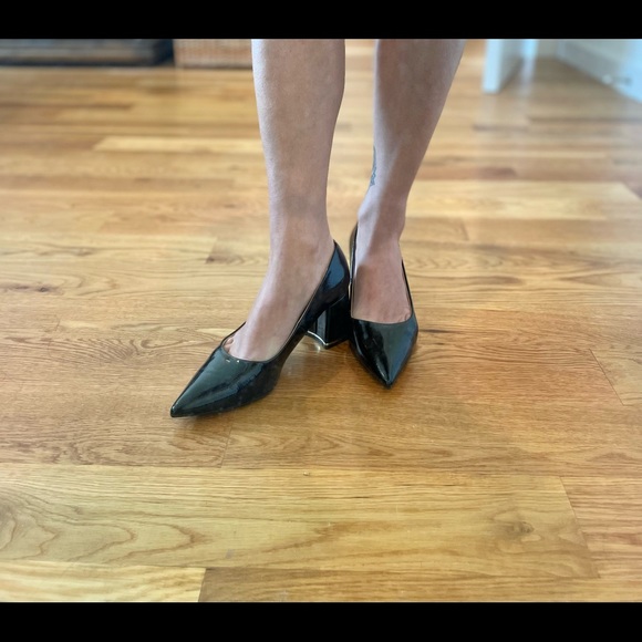 ZARA block heel in patent black (EU size 36, US size 6) - Picture 4 of 6
